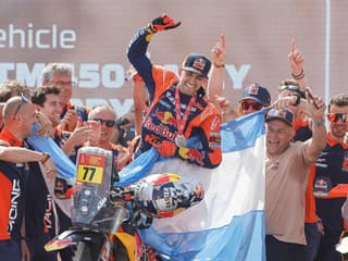 Neuveriteľný záver Rely Dakar: Obrovská chyba priniesla zvrat, ktorý vojde do histórie