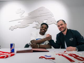 Absolútna prestupová bomba! Zo Slovenska do top klubu a AS Trenčín zarobil milióny eur