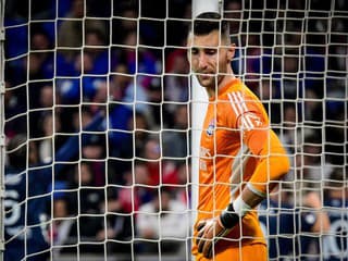 Skvelý výkon Greifa v odvete: Jeho Lyon však na kolená zrazilo vylúčenie