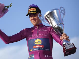 Modernú cyklistiku nespoznáva: Majster sveta prehovoril o zmenách v pelotóne… Celý deň len jete ako svine!