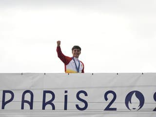 Mal ju schovanú v aute pod sedačkou: Olympijský medailista ostal v šoku z toho, čo uvidel