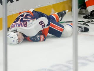 V tejto sezóne nastúpil len na tri zápasy: Ruský smoliar NHL schytal ďalšiu tvrdú ranu pod pás