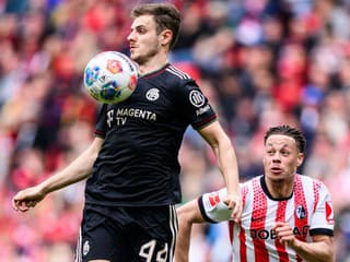 Brutálna otočka Bayernu v posledných sekundách, Denis Vavro zažil totálne šialenú prestrelku