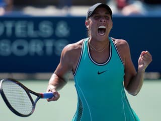 VIDEO Odvrátila päť mečbalov a oslavuje: Domáca hviezda famóznym obratom rozburácala US Open