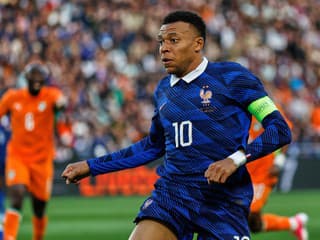 VIDEO MS VO FUTBALE 2026 Kylian Mbappé si zahral na flaute: Pozrite sa, ako mu to išlo