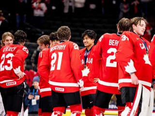 VIDEO Ani sa z neho veľmi netešili: Kanaďania získali bronz, gólová prestrelka a smutný pohľad na tribúny