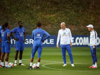 Vrásky na čele Zidana pred Ligou národov: Historický rekordér Mbappé chýbal na tréningu Francúzska