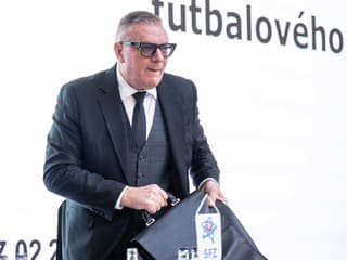 Na čele slovenského futbalu sa nič nemení: Ján Kováčik sa stal piatykrát prezidentom SFZ