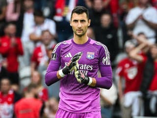 Fanúšikovia Lyonu velebia slovenského hrdinu Dominika Greifa: Je skvelé mať takého brankára!