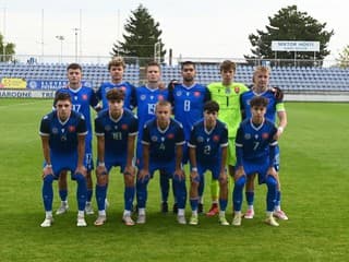 Viac ako 80 minút viedli, napokon prehrali: Slovenskí futbalisti stratili zápas v samom závere