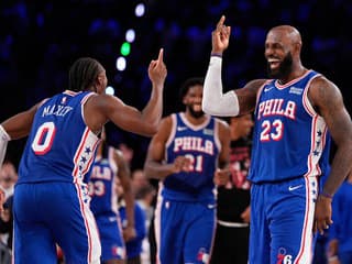 VIDEO Knicks sa naďalej výsledkovo trápia, skolil ich James: Houston ukončil víťaznú sériu