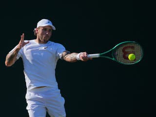 V derby s českým favoritom neuhral ani set: Molčan na Wimbledone končí na druhej prekážke
