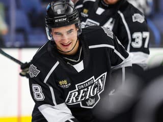 Nová sezóna NHL klope na dvere: Los Angeles a Toronto rozhodli o osude Chromiaka a Hlavaja