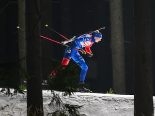 Skvelý výkon priniesol najlepší výsledok: Slovenský biatlonista po maxime postúpil do stíhačky