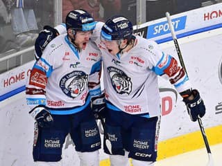 VIDEO Kľúčová výhra vo vrecku, slovenská hviezda v Česku zažiarila: Super vec a čerešnička na torte