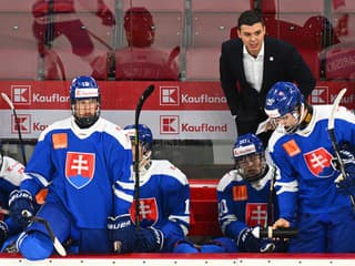 Ani včera, ani dnes: Slovenskí mladíci pokorili Čechov na ich ľade druhý deň po sebe