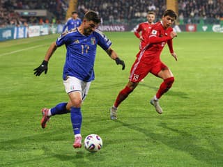 Taliansko odvrátilo hanbu úplne na konci, Francúzi po hladkej výhre postúpili na MS 2026