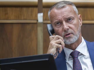 Chystá sa futbalový zápas slovenských a českých politikov, v akcii opoziční aj koaliční poslanci