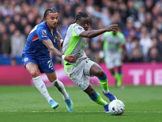 Boj o titul v Premier League sa dramatizuje: Chelsea v šlágri schytala facku od Manchestru City