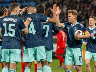 Rusko v príprave oslavuje víťazstvo, Wirtz spasil Nemecko v divokej prestrelke so Švajčiarskom