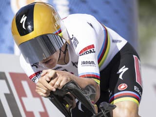 Potvrdil rolu favorita: Evenepoel nedal svojim rivalom v časovke žiadnu šancu