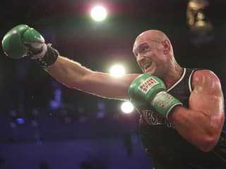 Zložím ťa dole, ver tomu: Fury na štadióne Tottenhamu ostro pálil do Joshuu