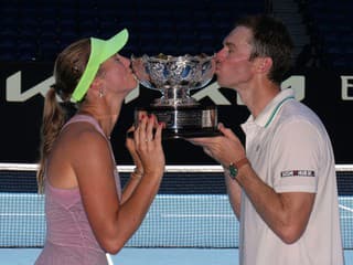 VIDEO Dramatické finále, ktorému nechýbalo vôbec nič: Toto sa na Australian Open nestalo 37 rokov