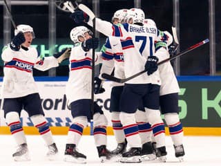 MS V HOKEJI 2026 Slovenská skupina sa zamotáva: Nóri v šialenej prestrelke okradli Kanadu!