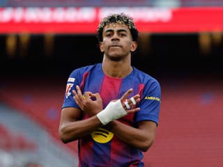 Yamalov gólový koncert: Barcelona sfúkla Villarreal a mladá hviezda prepísala futbalové dejiny