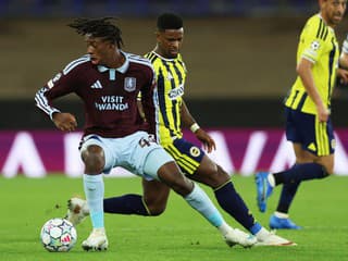 Aston Villa zažila historický večer: Škriniar hľadal po debakli Fenerbahce v LM slová len ťažko