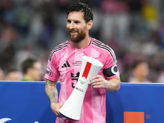 Messi si po ďalšej trofeji vyslúžil obrovské poklony: Podľa Beckhama by mal opäť vyhrať Zlatú loptu