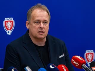 Kontroverzný plán FIFA rozdelil český futbal: Šéf zväzu čelí ostrej kritike, pohneval si vlastných
