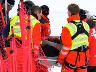 FOTO Zakliata sezóna, to snáď nie je pravda: Gisinová mala ťažký pád, transportoval ju vrtuľník