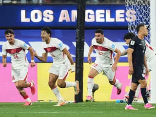 MS VO FUTBALE 2026 Z turnaja neodíde naprázdno: Turecko šokovalo domáce USA, strhujúci záver