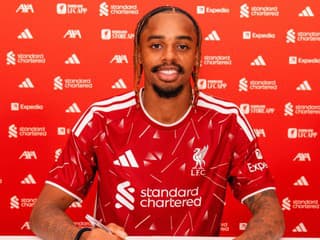 Najdrahší prestup leta je spečatený: Liverpool oficiálne predstavil nástupcu Salaha