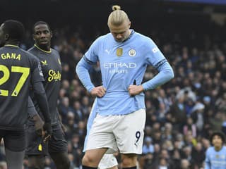 Haaland zahodil penaltu: Manchester City prehĺbil krízu ďalším domácim zaváhaním