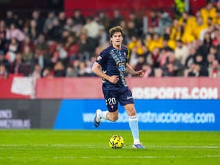 Hneď po príchode sa stal lídrom tímu: Bývalý hráč Barcelony a Chelsea má novú zmluvu