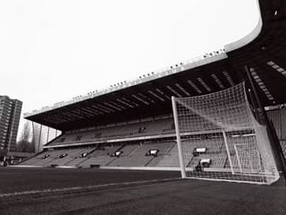 Nepomohol ani rýchly zásah záchranárov: Hrozná udalosť, ktorá ukončila ligový zápas