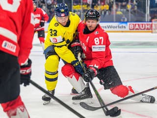 MS V HOKEJI Crosbyho pokora dojíma hokejový svet: Legenda na MS odhodila ego a pomáha tínedžerovi