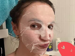 Malý detail, veľká diskusia: Prečo si influencerka neholí nohy?