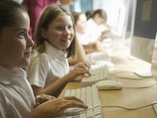 KVÍZ Len pravý jazykový guru zvládne tieto interpunkčné pasce – patríte medzi nich?