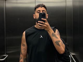 ŠOKUJÚCI koniec manželstva obľúbeného moderátora: Trpké slová jeho ex! Spomína neveru a nezáujem o dcéru!