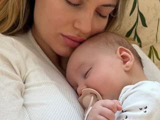 Influencerka šokovala: Tvrdé slová a nečakaný postoj k očkovaniu jej dieťaťa!