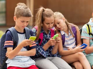 Koľko času trávia deti pri obrazovke? Vedci upozornili na znepokojivé súvislosti