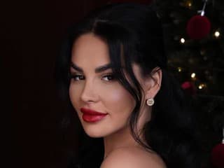 Plačková porodila a nezaháľa: Dcérka má originálne meno a už teraz vlastný Instagram účet!