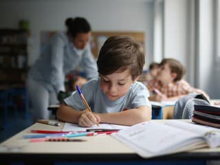 KVÍZ zo slovenčiny: Už aj siedmaci by mali tieto prídavné mená zvládať ľavou zadnou!