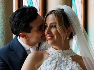 Rozvod v lete, svadba v zime! Známy herec prekvapil rýchlou druhou svadbou