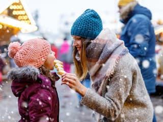 Zažite čaro adventu s deťmi: Toto sú najkrajšie vianočné trhy na Slovensku a v susedných krajinách!