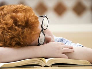 KVÍZ Len 1 z 5 ľudí zvládne túto predložkovú výzvu! Patríte medzi nich?