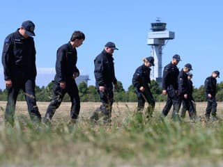 Vyšetrovanie hybridného útoku v Nemecku: Pri letisku v Lipsku našli tretí dron aj vojenskú výbušninu